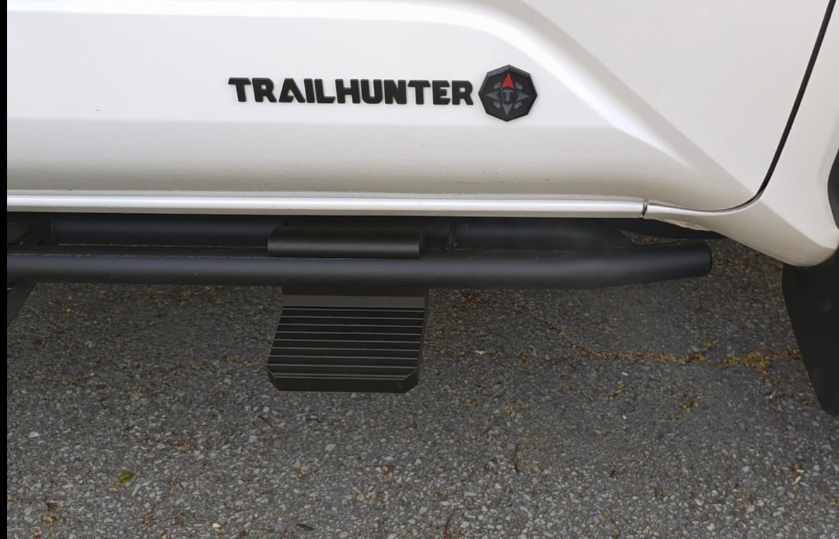 Tacoma Trailhunter Premium Snap-On Steps - Low